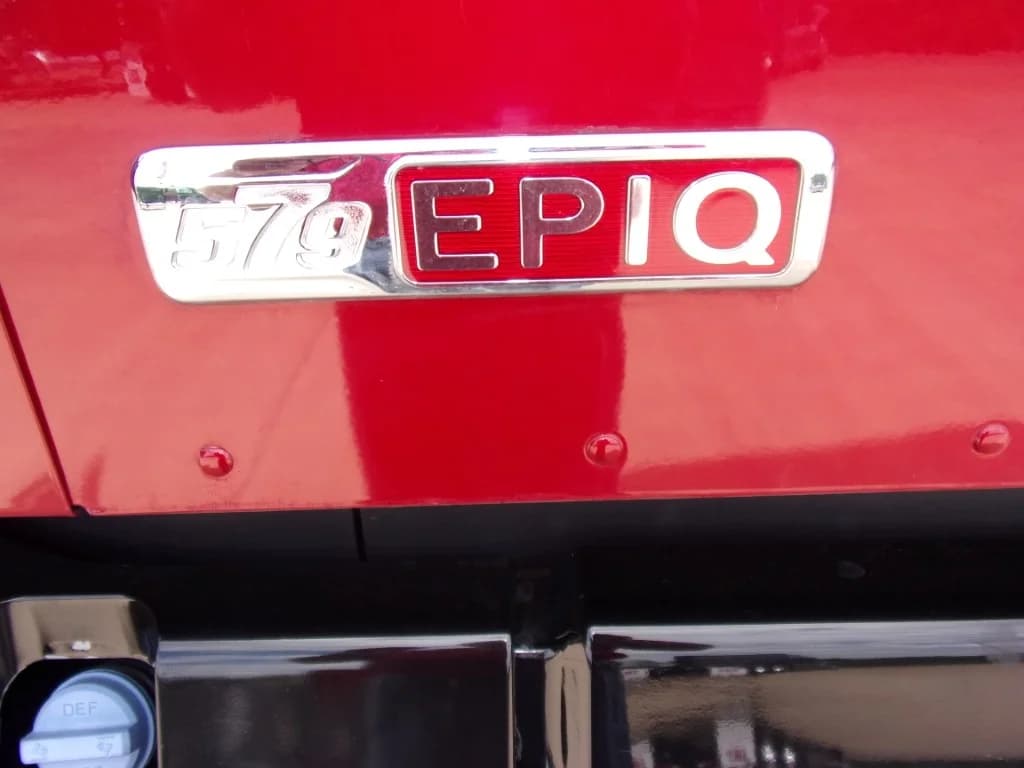 2023 Peterbilt 579 in Fort Smith, AR — photo 13