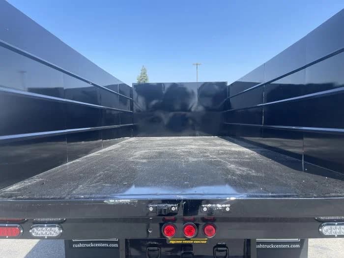 2025 Isuzu NRR in Whittier, CA — photo 11