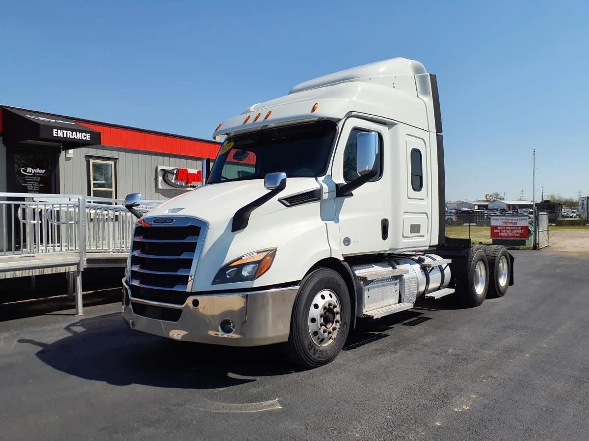 2020 Freightliner Cascadia