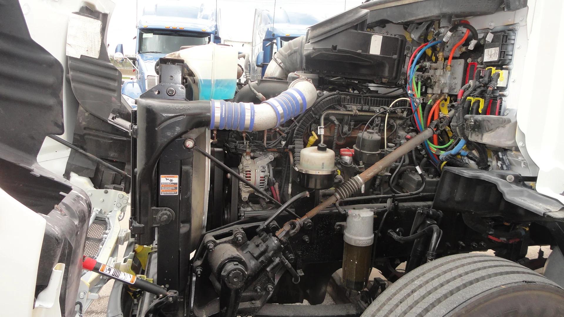 2021 Peterbilt 579 in Sikeston, MO — photo 7