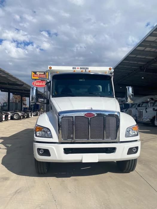2026 Peterbilt 548 in San Antonio, TX — photo 2