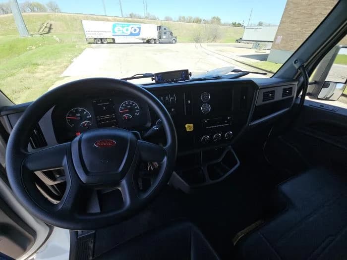 2025 Peterbilt 536 in Dallas, TX — photo 23