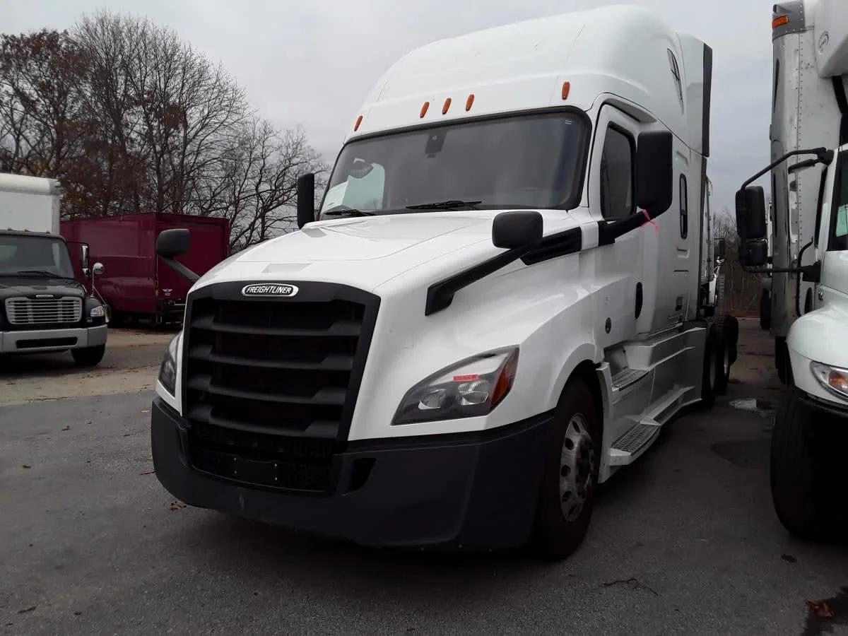 2020 Freightliner Cascadia