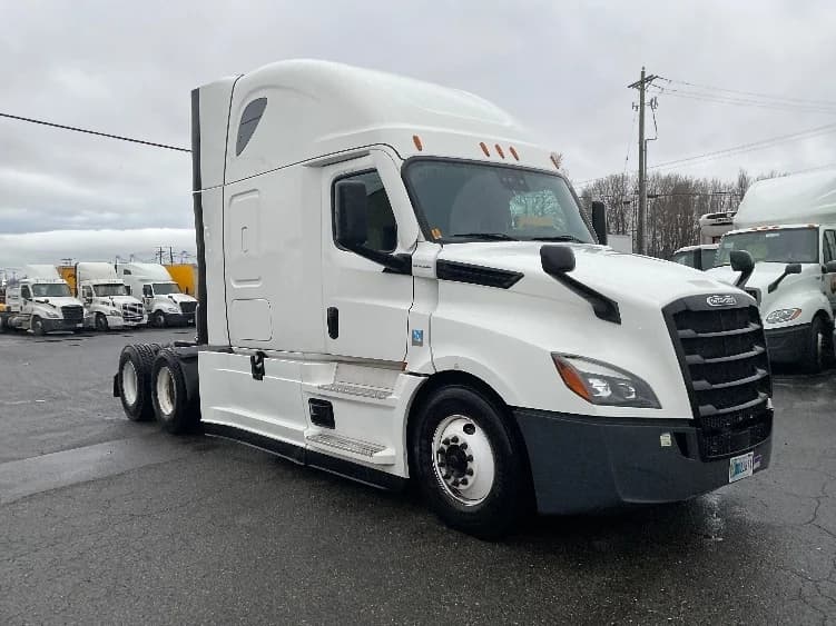 2022 Freightliner Cascadia