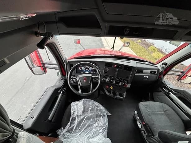 2023 Kenworth T680 in Salt Lake City, UT — photo 16