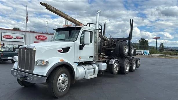 2022 Peterbilt 567 in Kelso, WA