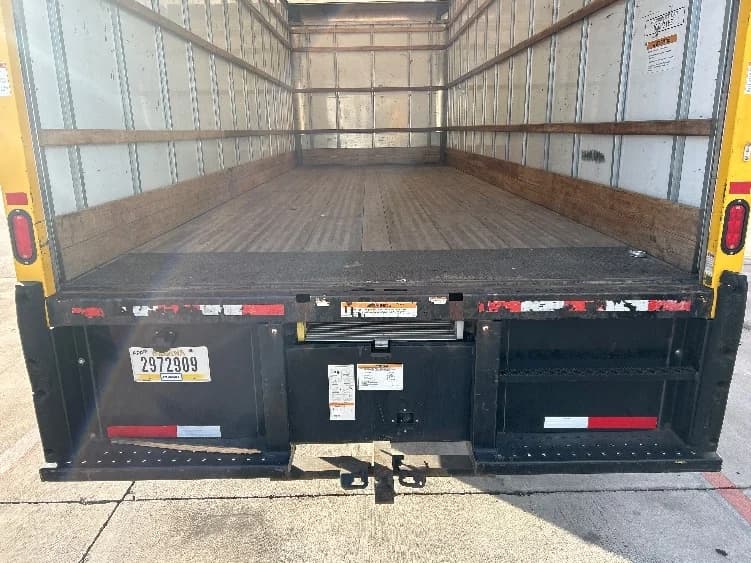2021 International MV in Phoenix, AZ — photo 8