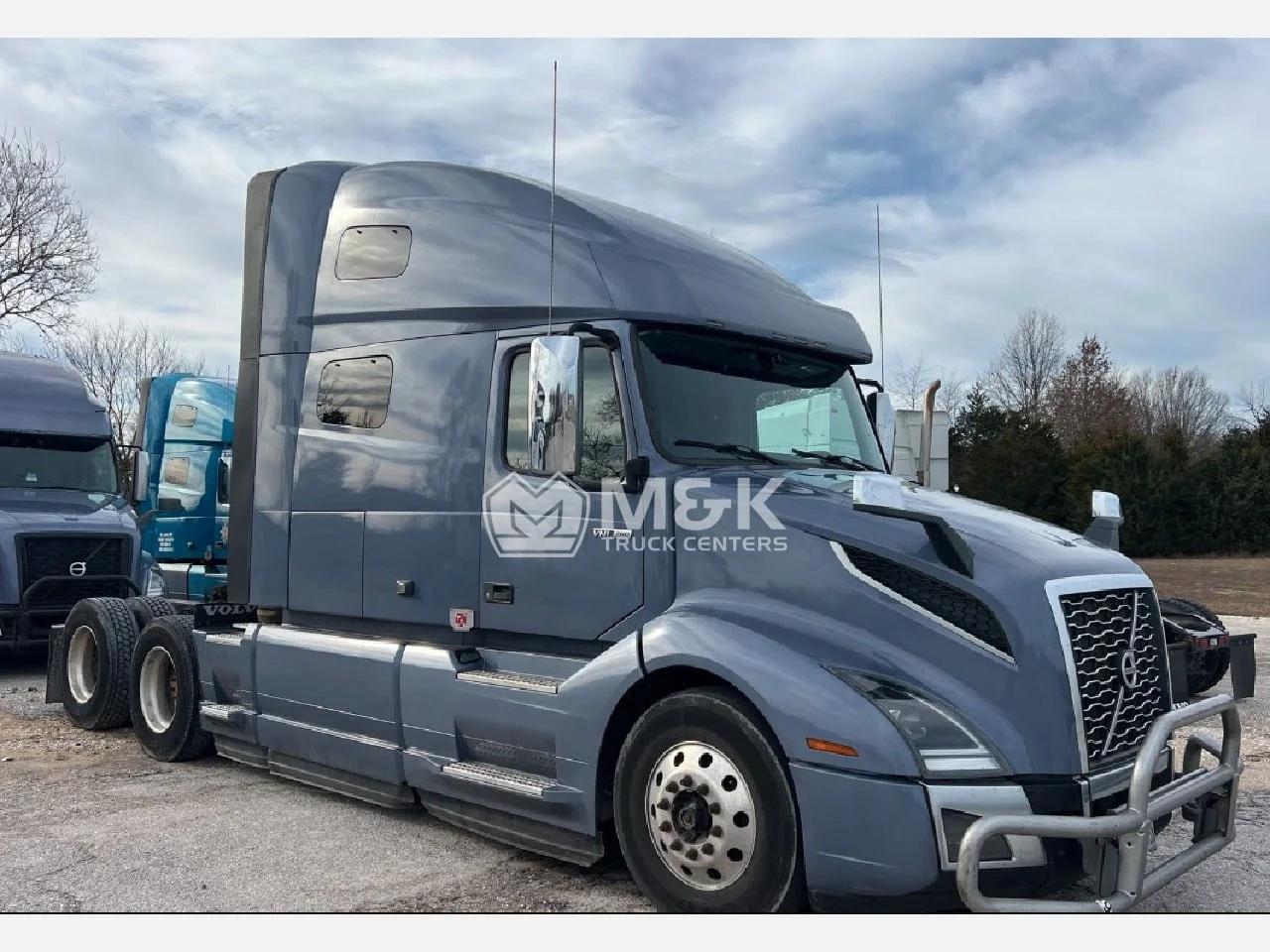 2021 Volvo VNL 760