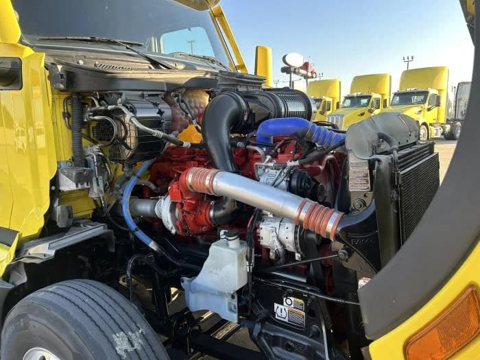 2024 Peterbilt 579 in Houston, TX — photo 20