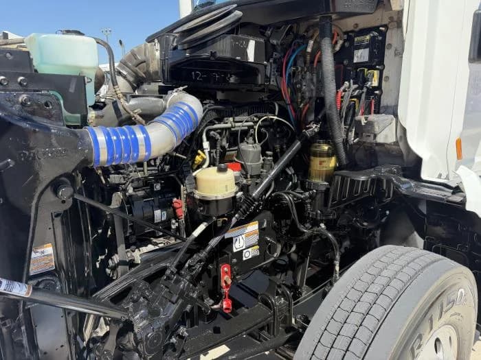 2021 Peterbilt 567 — photo 19