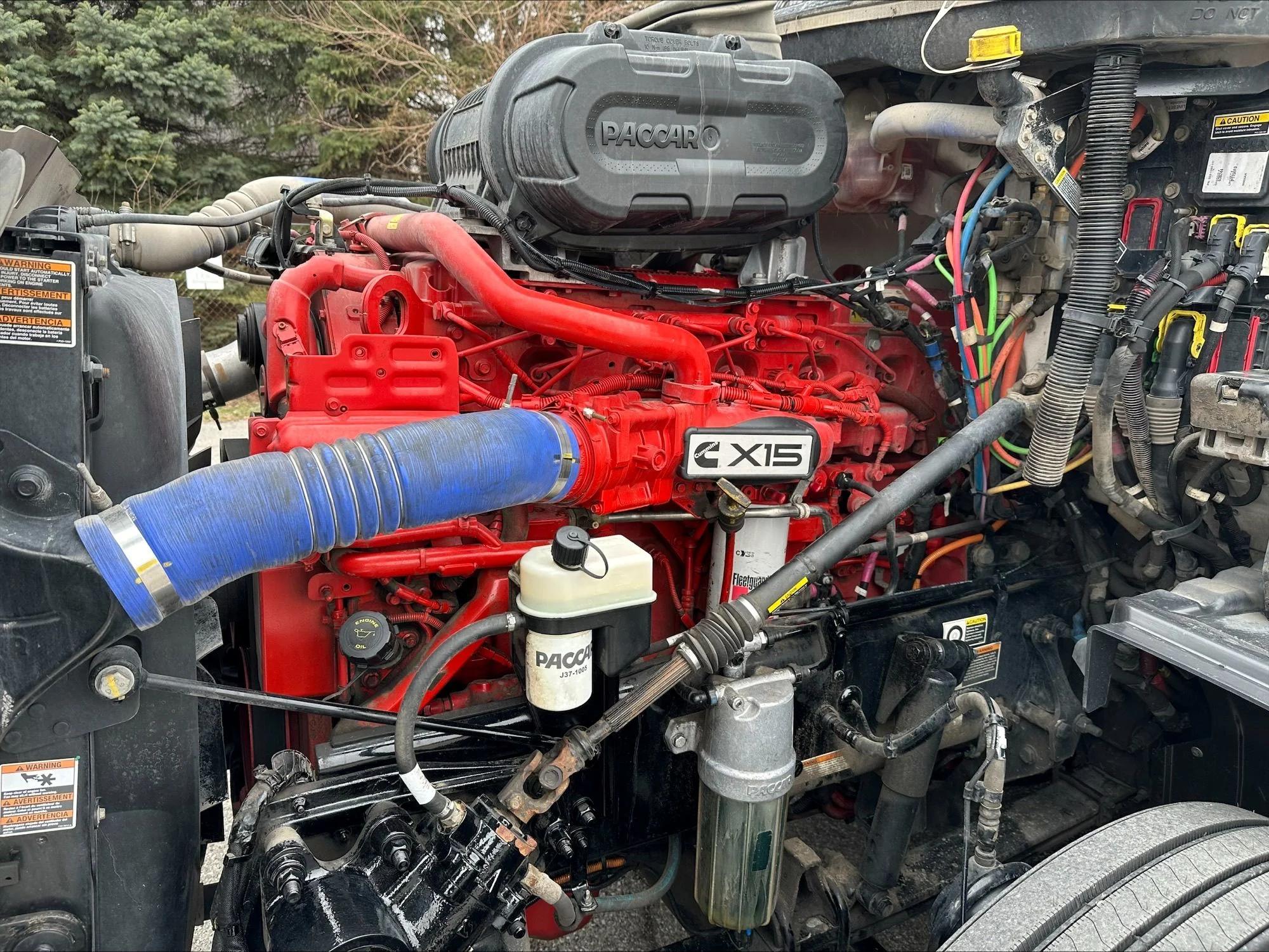 2024 Peterbilt 579 in Portland, OR — photo 13