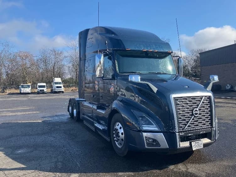 2020 Volvo VNL 760