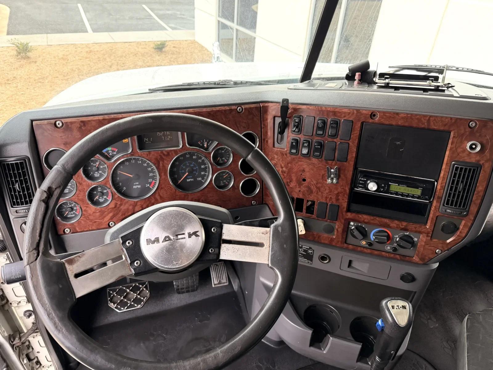 2010 Mack Granite in Greer, SC — photo 17