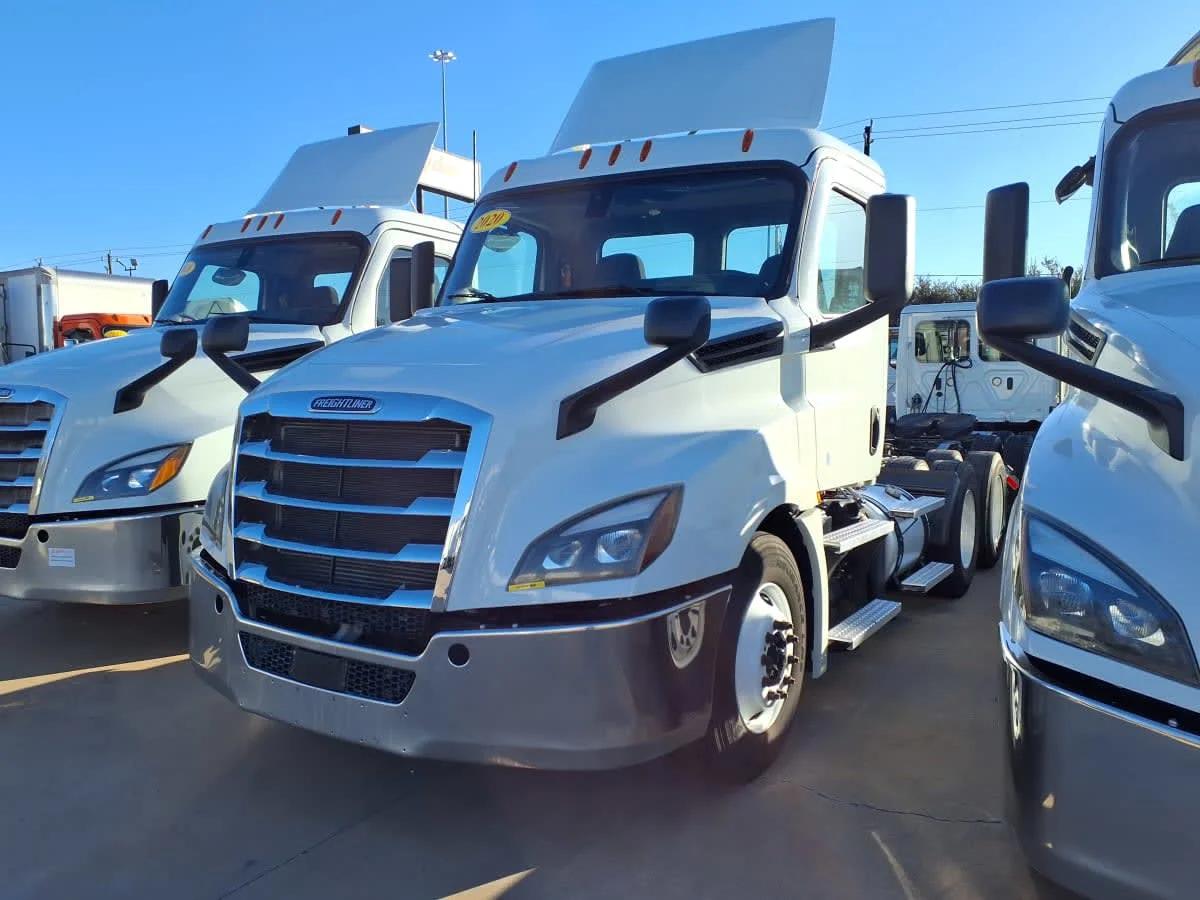 2020 Freightliner Cascadia