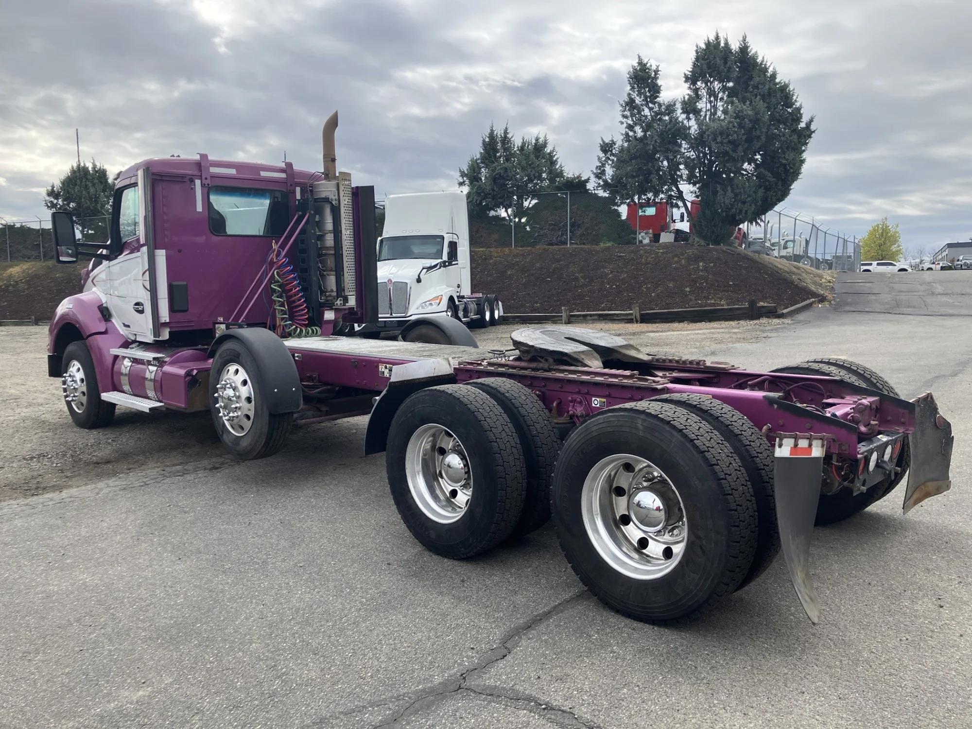 2020 Kenworth T880 in Boise, ID, ID — photo 3