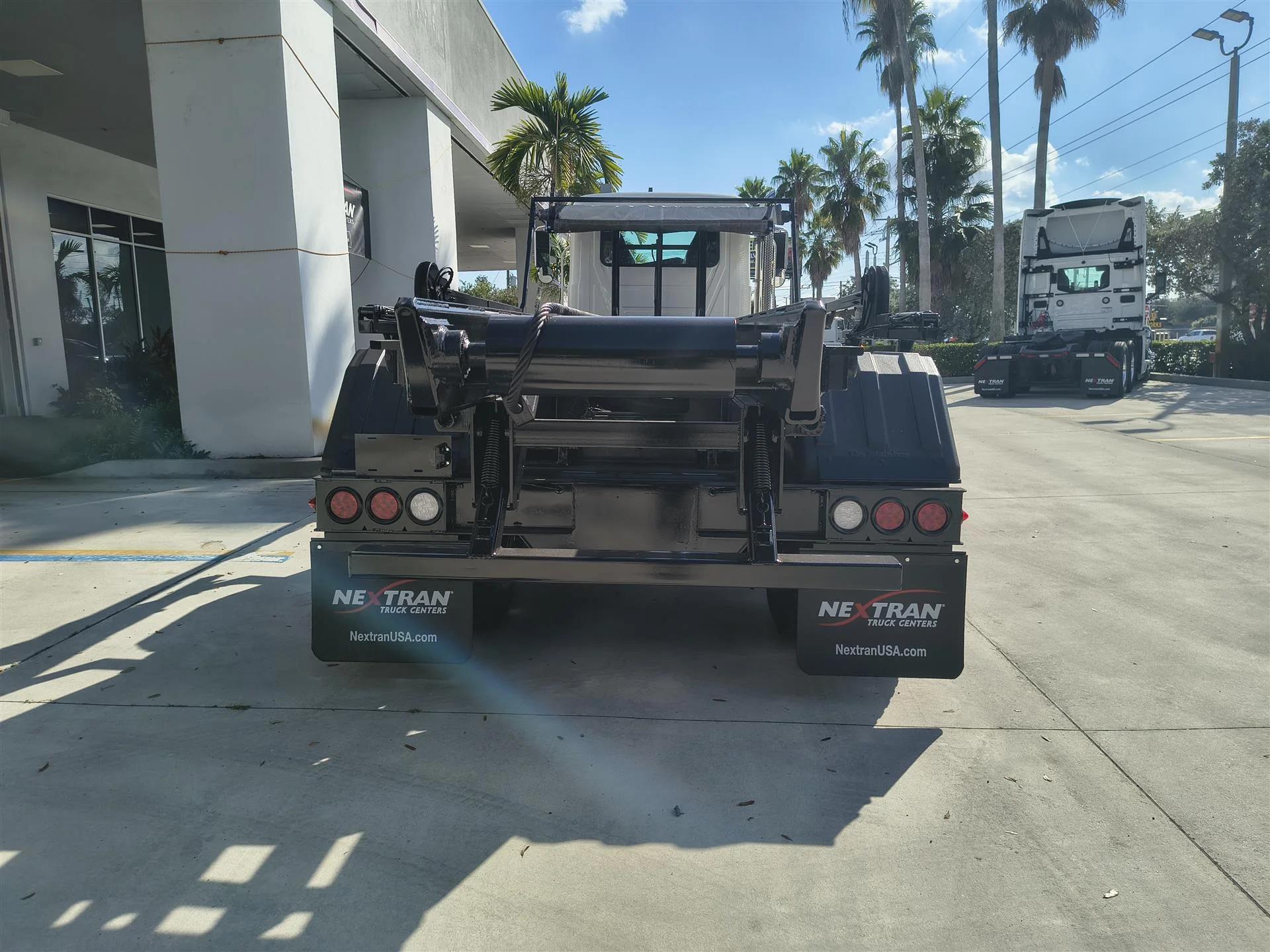 2027 Mack Granite in West Palm Beach, FL — photo 4