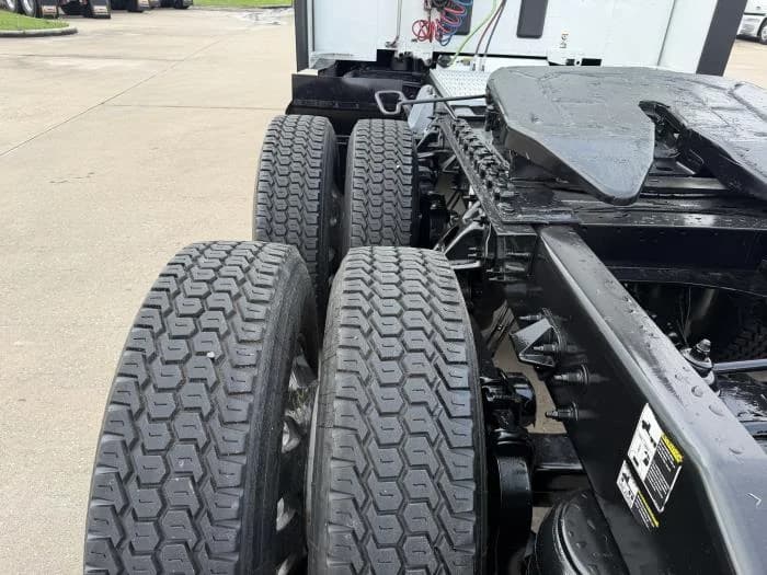 2024 Peterbilt 579 — photo 13