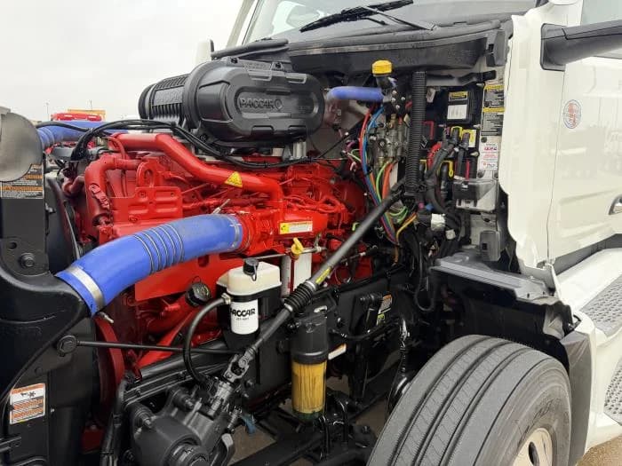 2024 Peterbilt 579 — photo 17