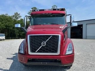 2025 Volvo VNR 640 in ADAIRSVILLE, GA — photo 2