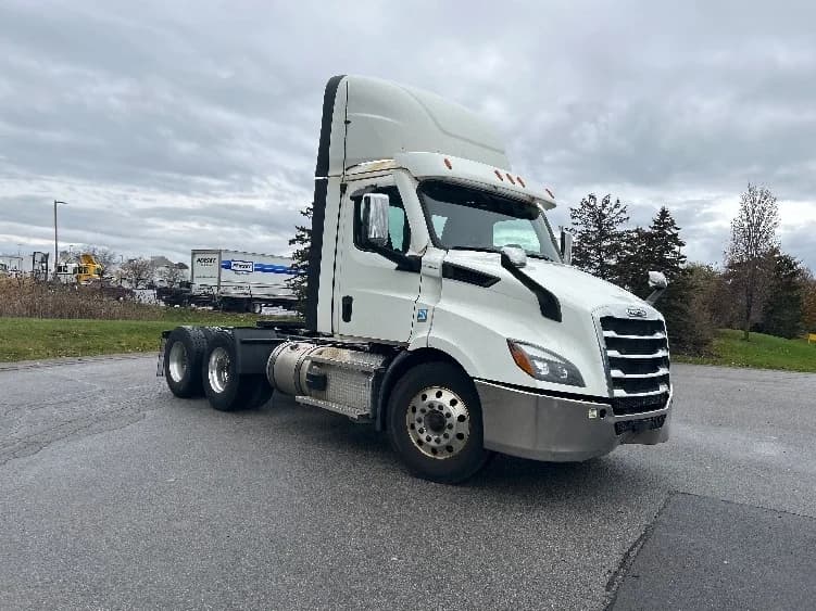 2021 Freightliner Cascadia in Rochester, NY