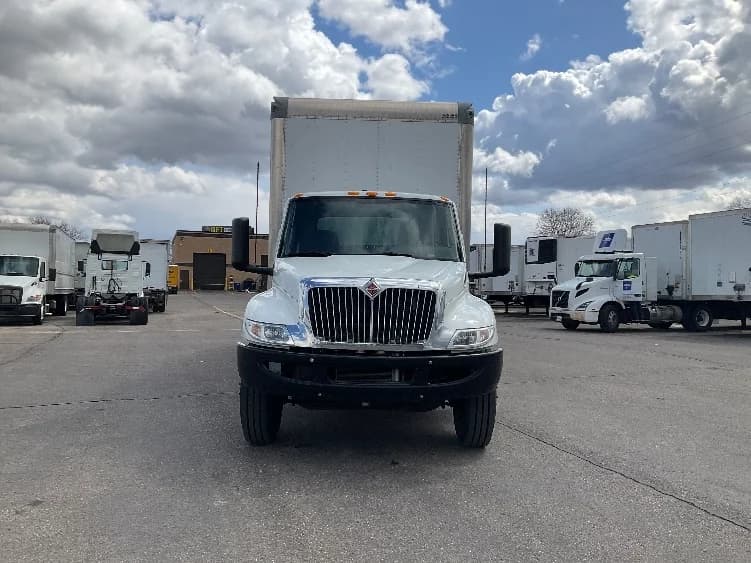 2020 International MV in Romulus, MI — photo 2