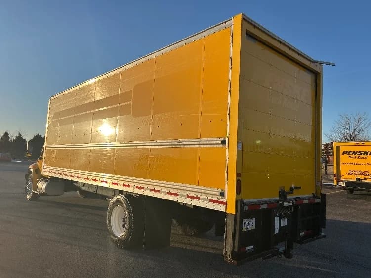 2021 International MV in Davenport, IA — photo 6