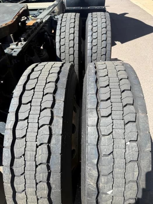 2022 International LT — photo 21