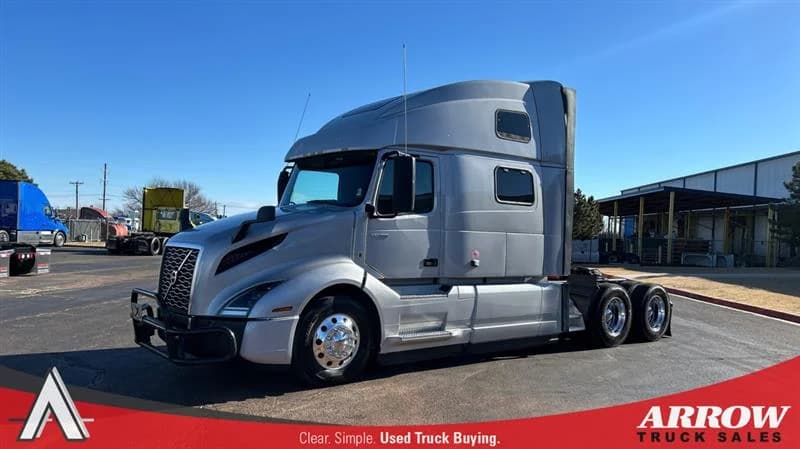 2022 Volvo VNL 860 in Elizabeth, NJ