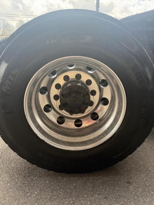 2022 Peterbilt 579 — photo 10
