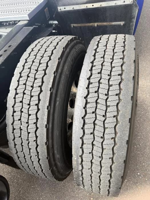 2022 Peterbilt 579 — photo 13