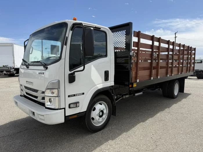 2026 Isuzu NRR — photo 2