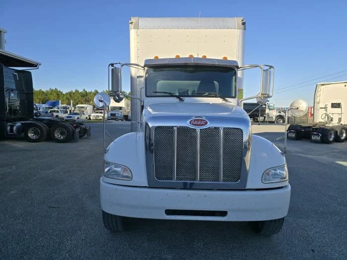 2020 Peterbilt 337 in Lake City, FL — photo 9