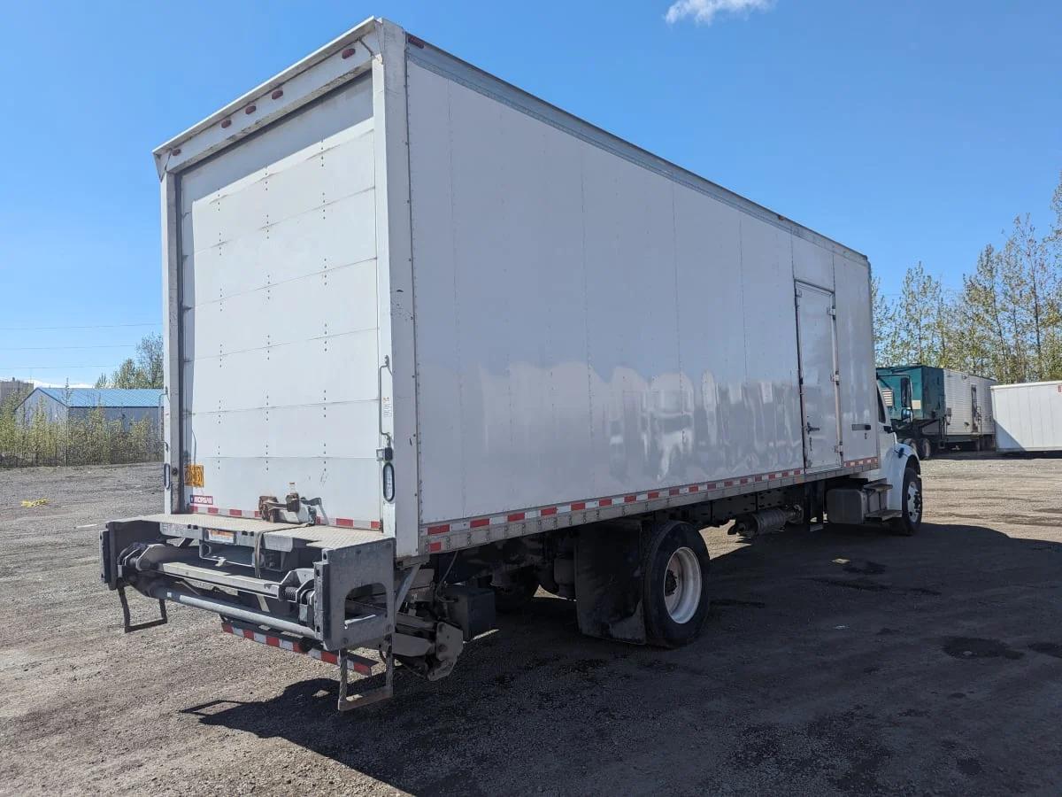 2016 Freightliner M2 106 in Anchorage, AK — photo 4