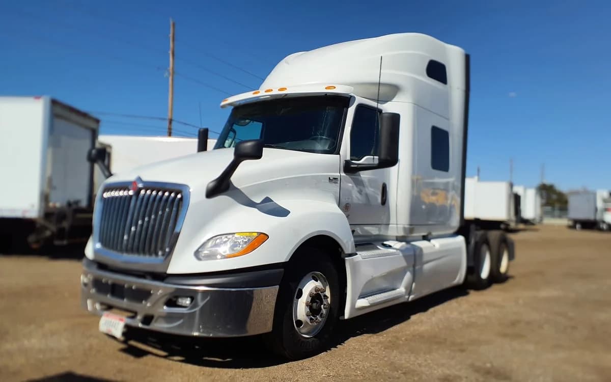 2019 International LT