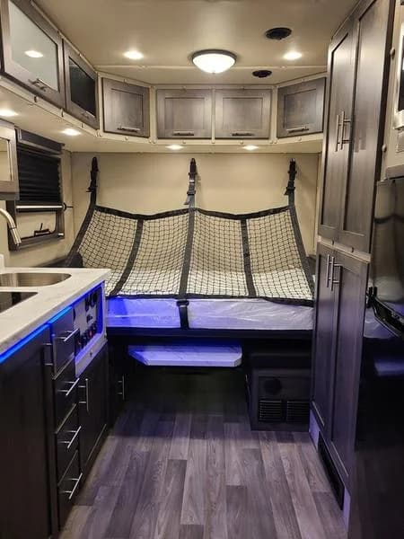 2026 Freightliner Cascadia in Columbus, OH — photo 16