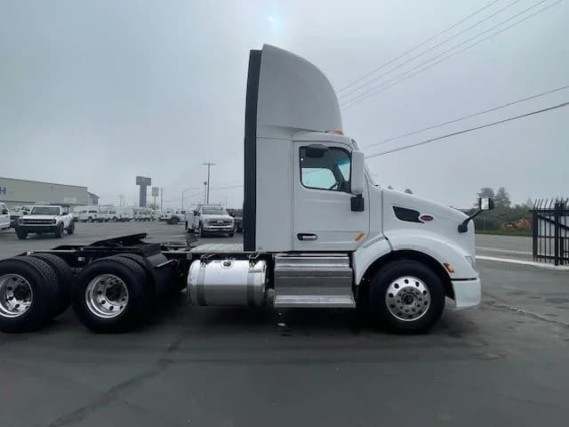2020 Peterbilt 579 in Ceres, CA — photo 5