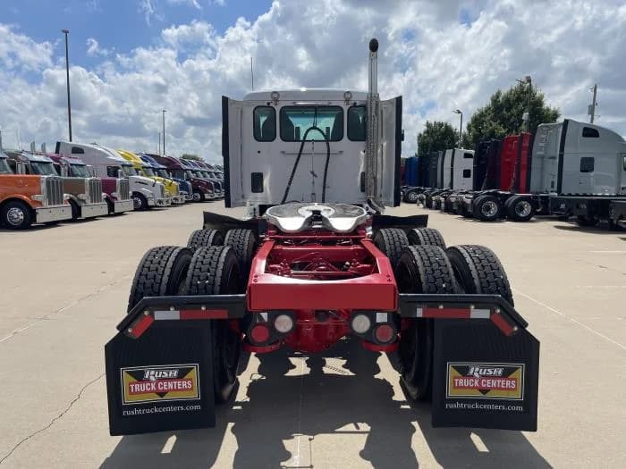 2022 Peterbilt 567 in Mobile, AL — photo 11