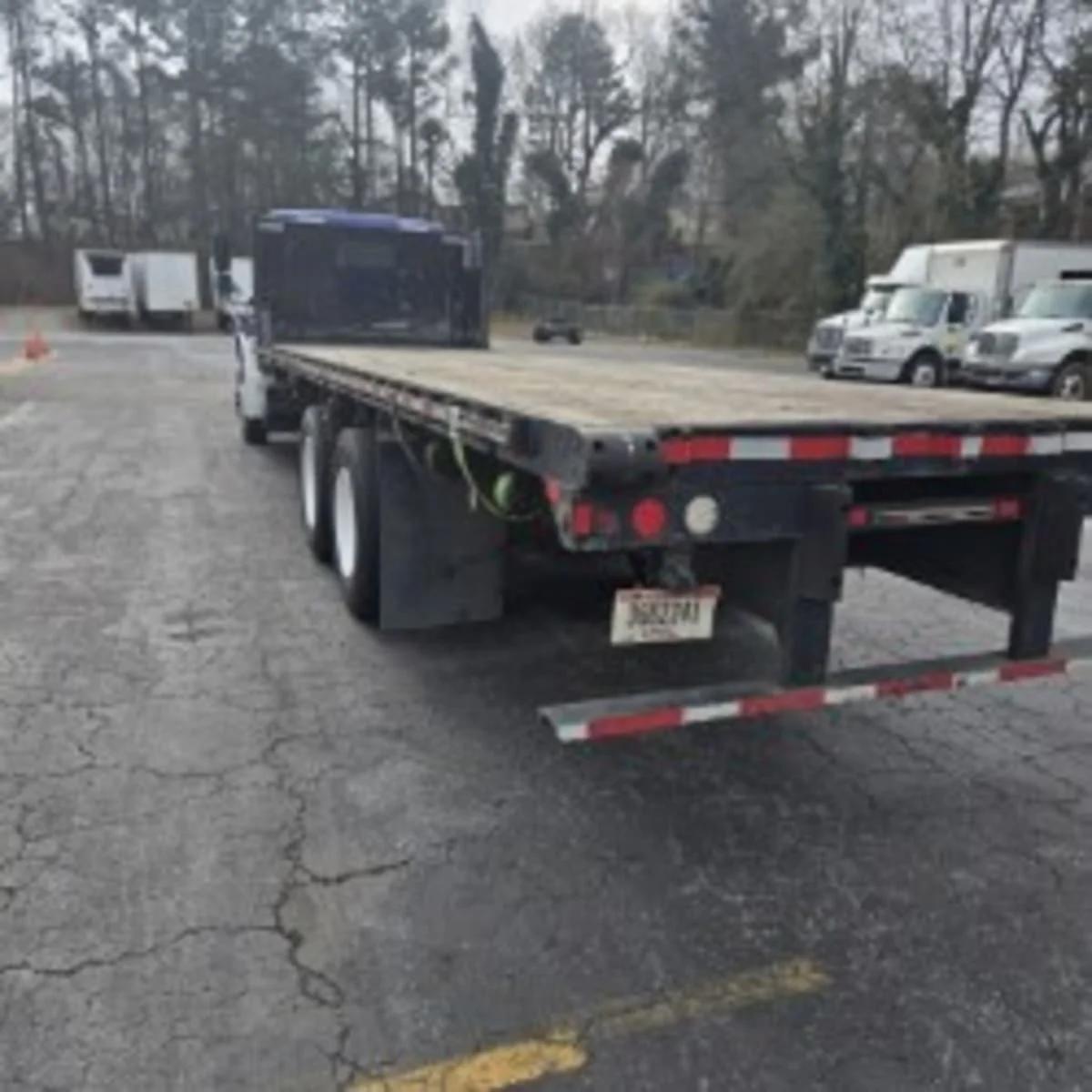 2020 Freightliner M2 106 in Doraville, GA — photo 6