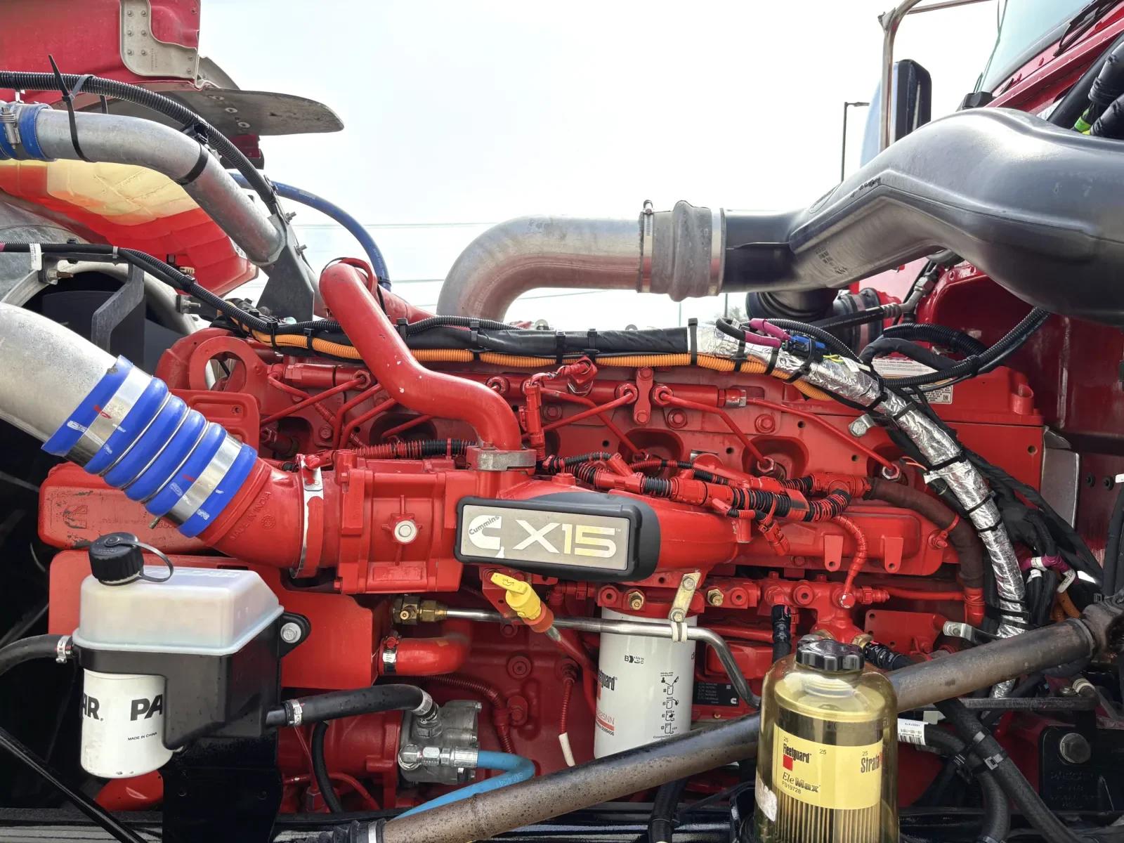 2024 Peterbilt 389 in Hutchins, TX — photo 13