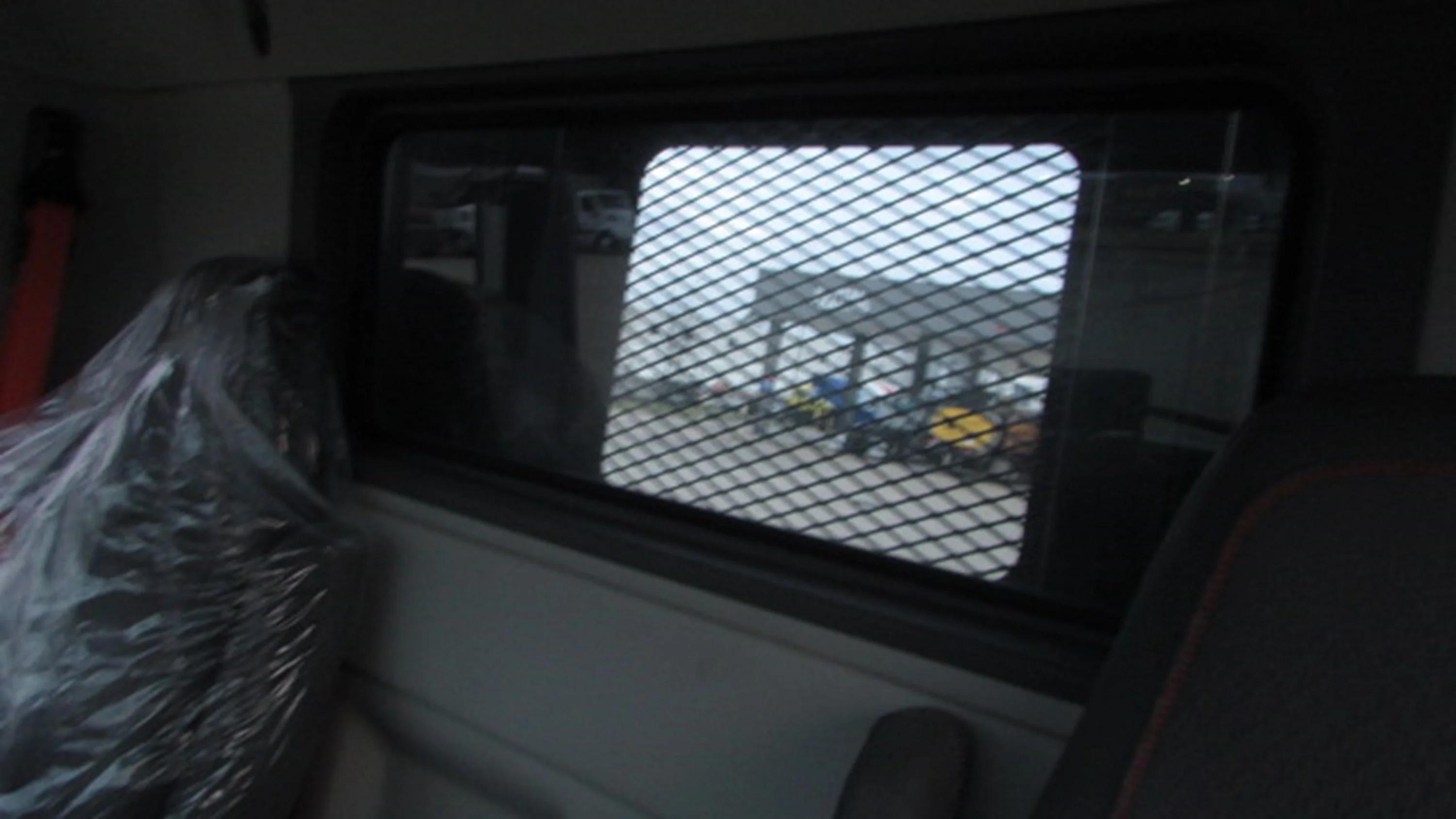 2025 Volvo in HOUSTON, TX — photo 12