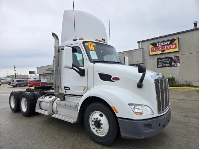 2016 Peterbilt 579 — photo 3
