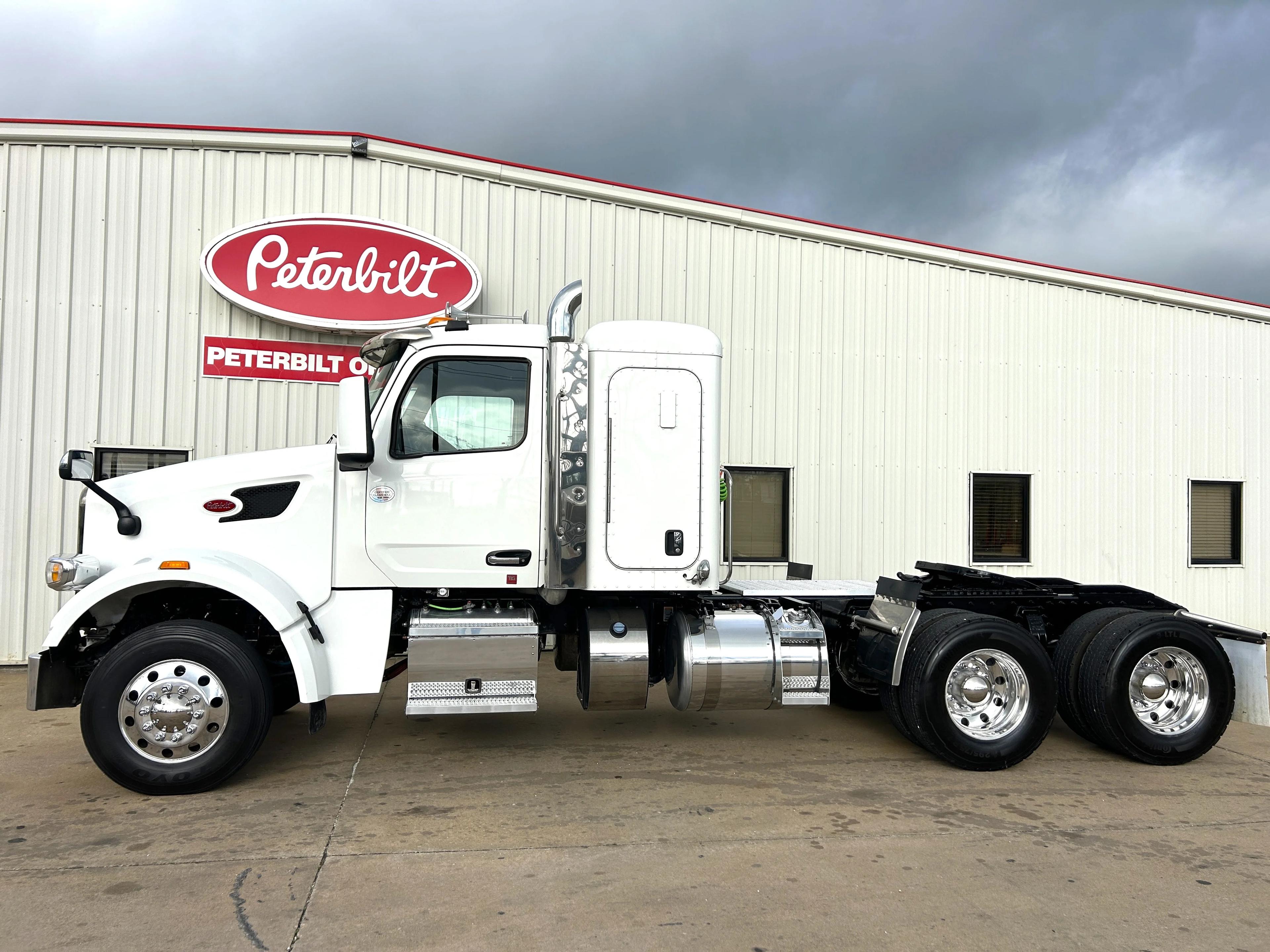 2022 Peterbilt 567 in Joplin, MO — photo 4