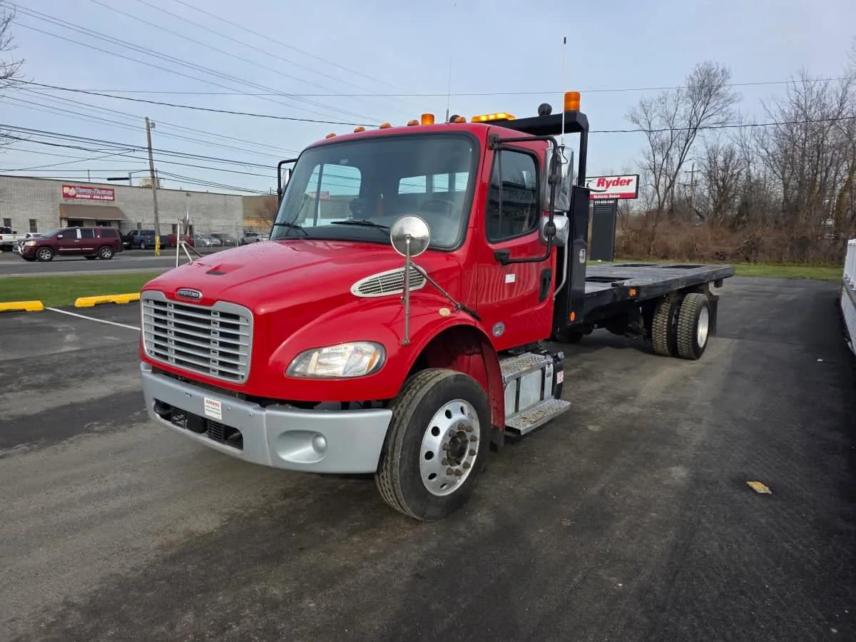 2020 Freightliner M2 106