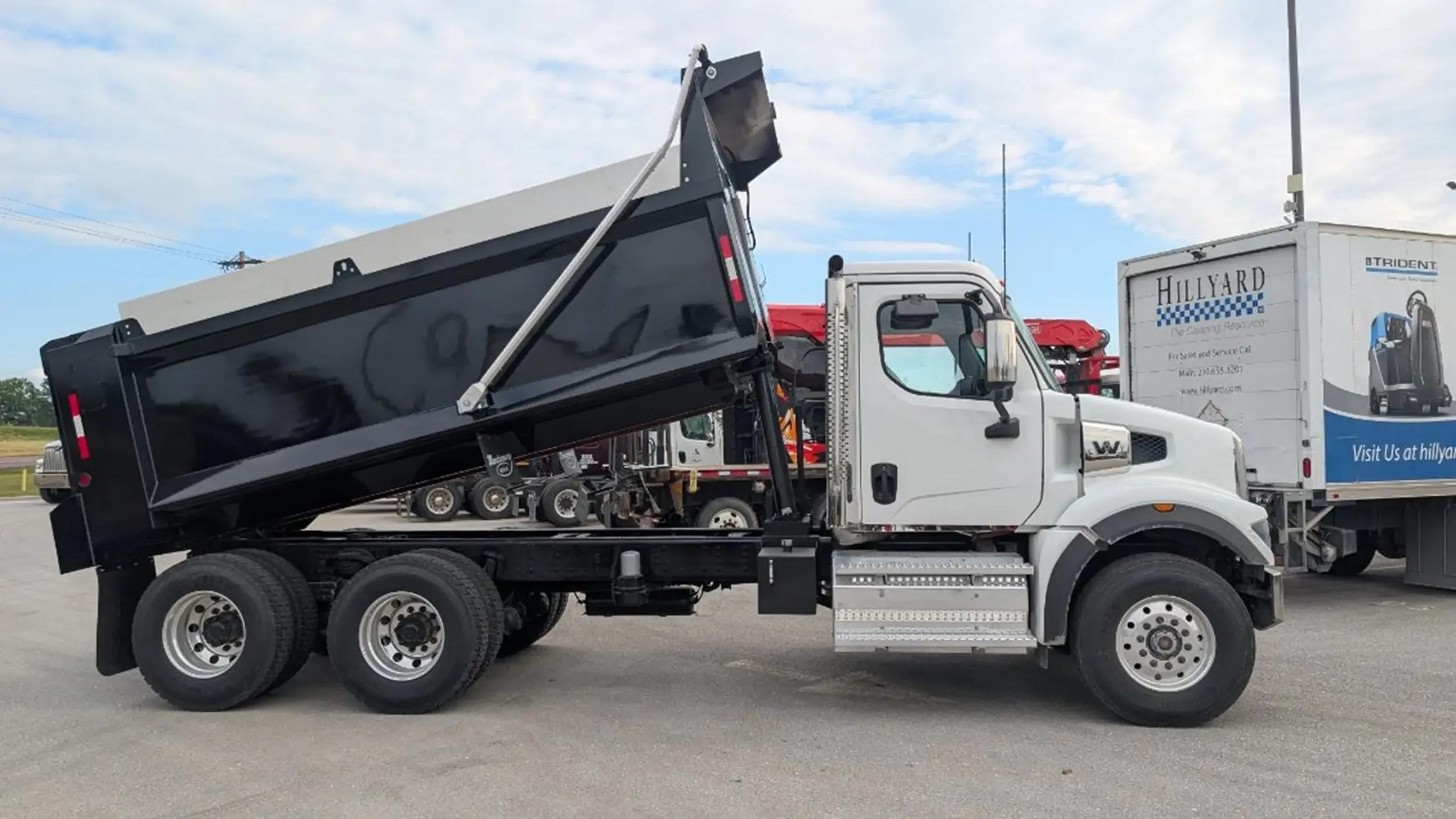 2026 Western Star 47X in Columbia, MO — photo 5