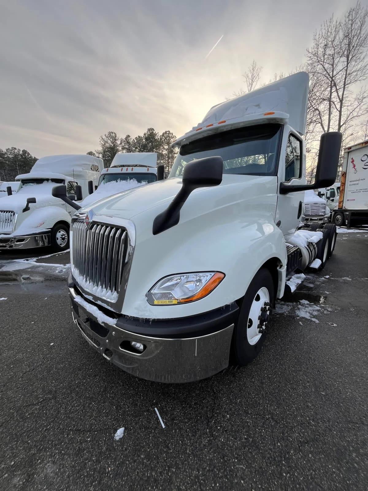 2019 International LT