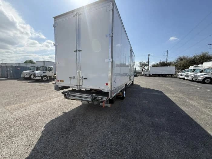 2026 Hino L6 in Dallas, TX — photo 30