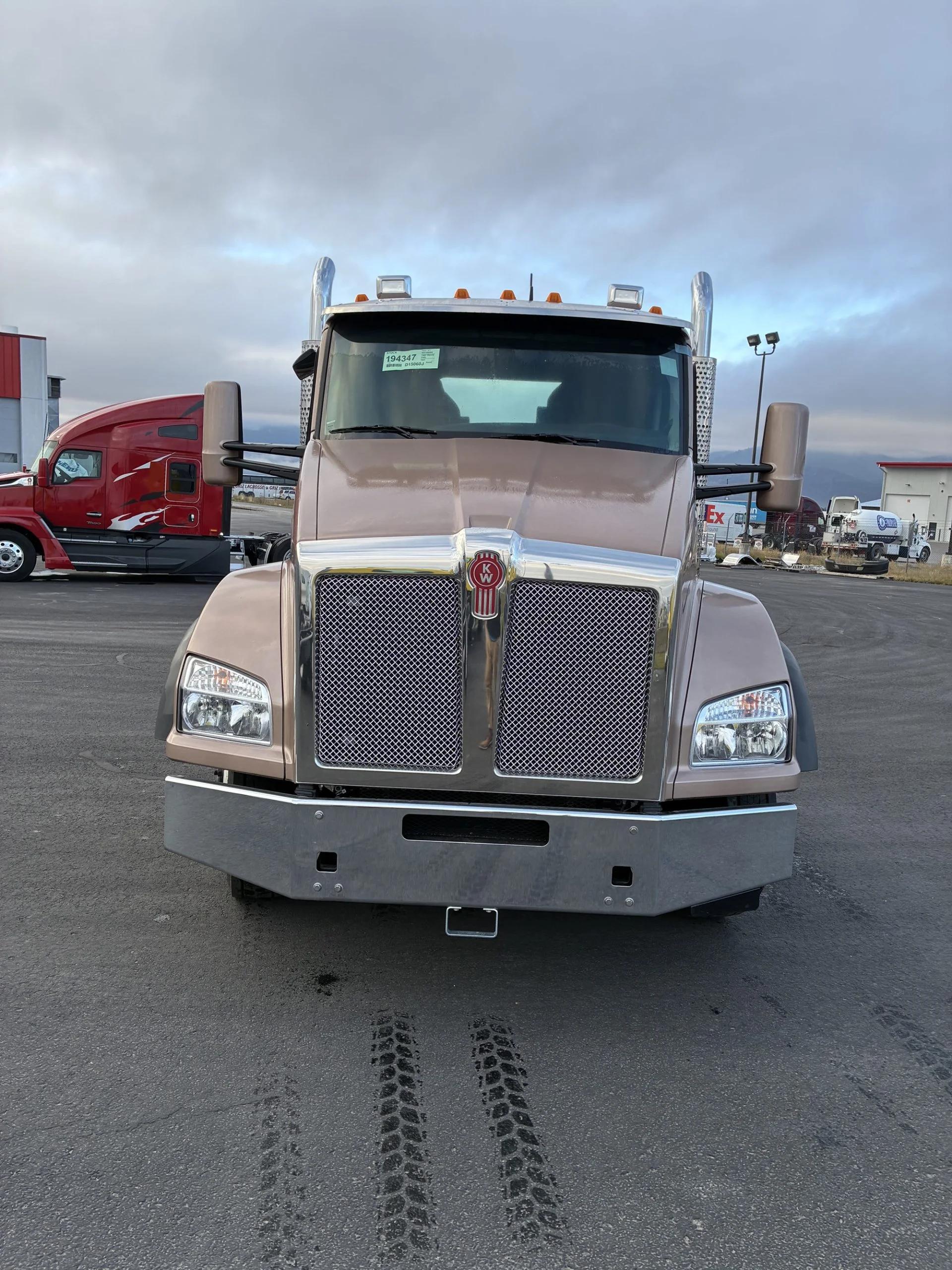 2026 Kenworth T880 in Missoula, MT, MT — photo 2