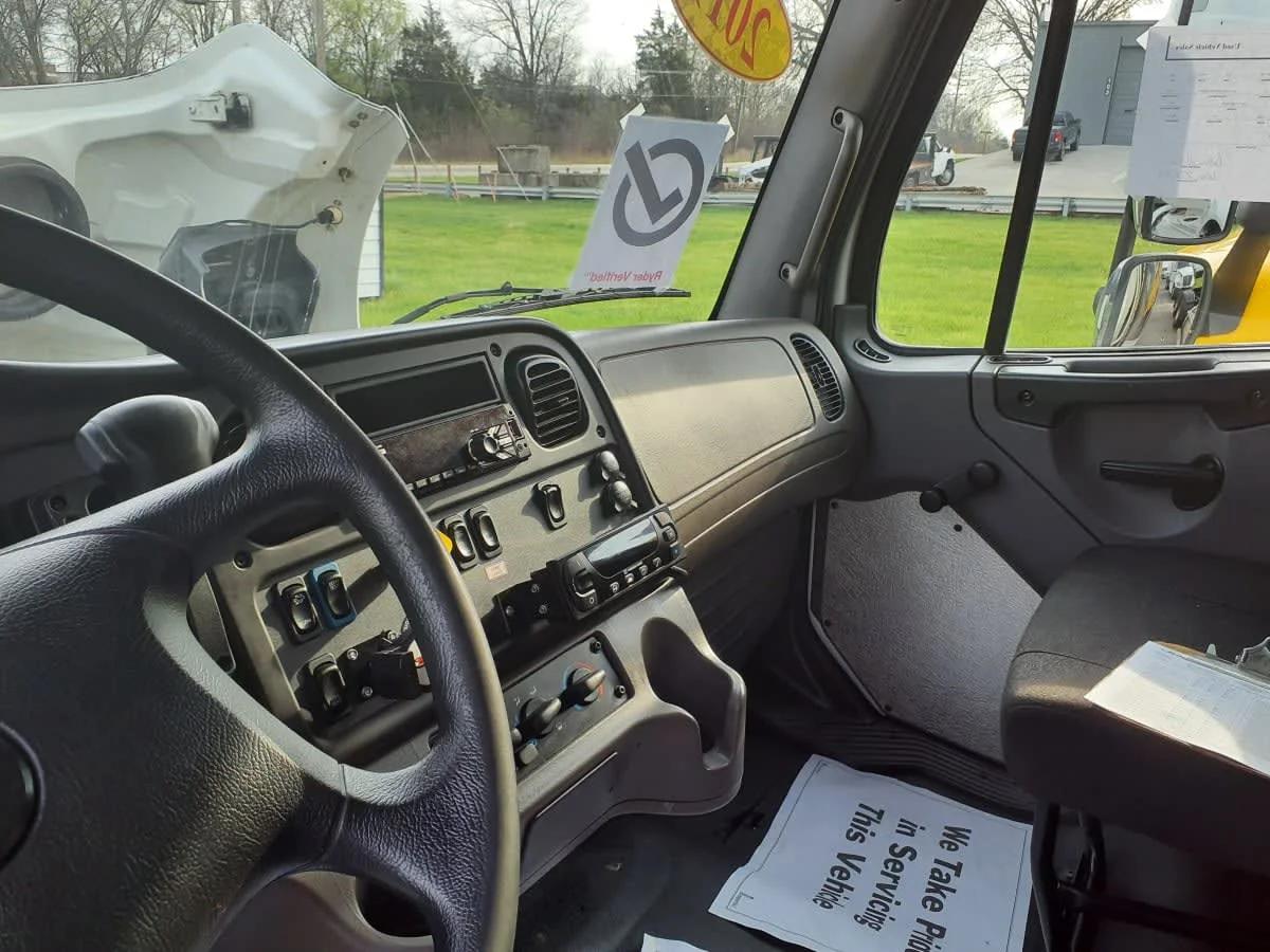 2019 Freightliner M2 106 in O'fallon, MO — photo 8