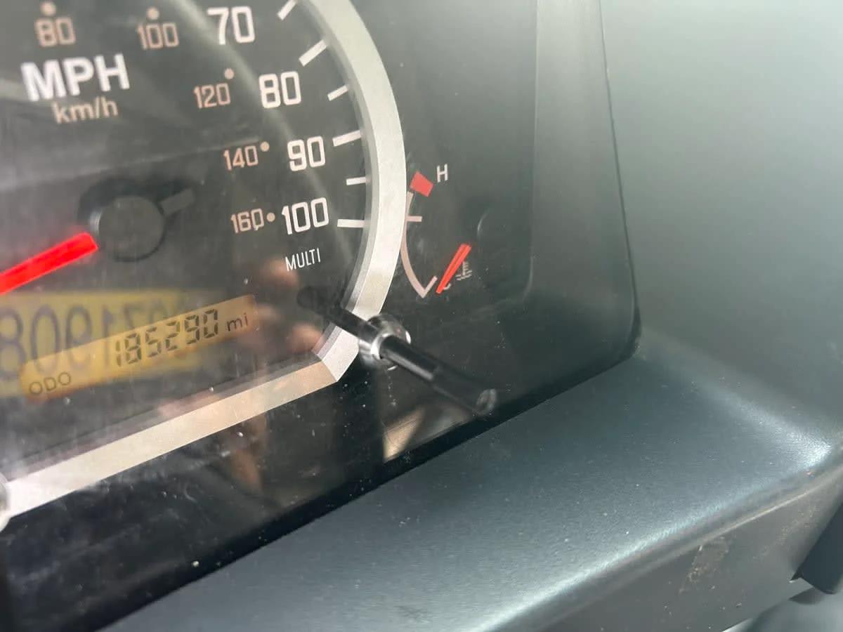 2019 Isuzu NQR in Beltsville, MD — photo 10