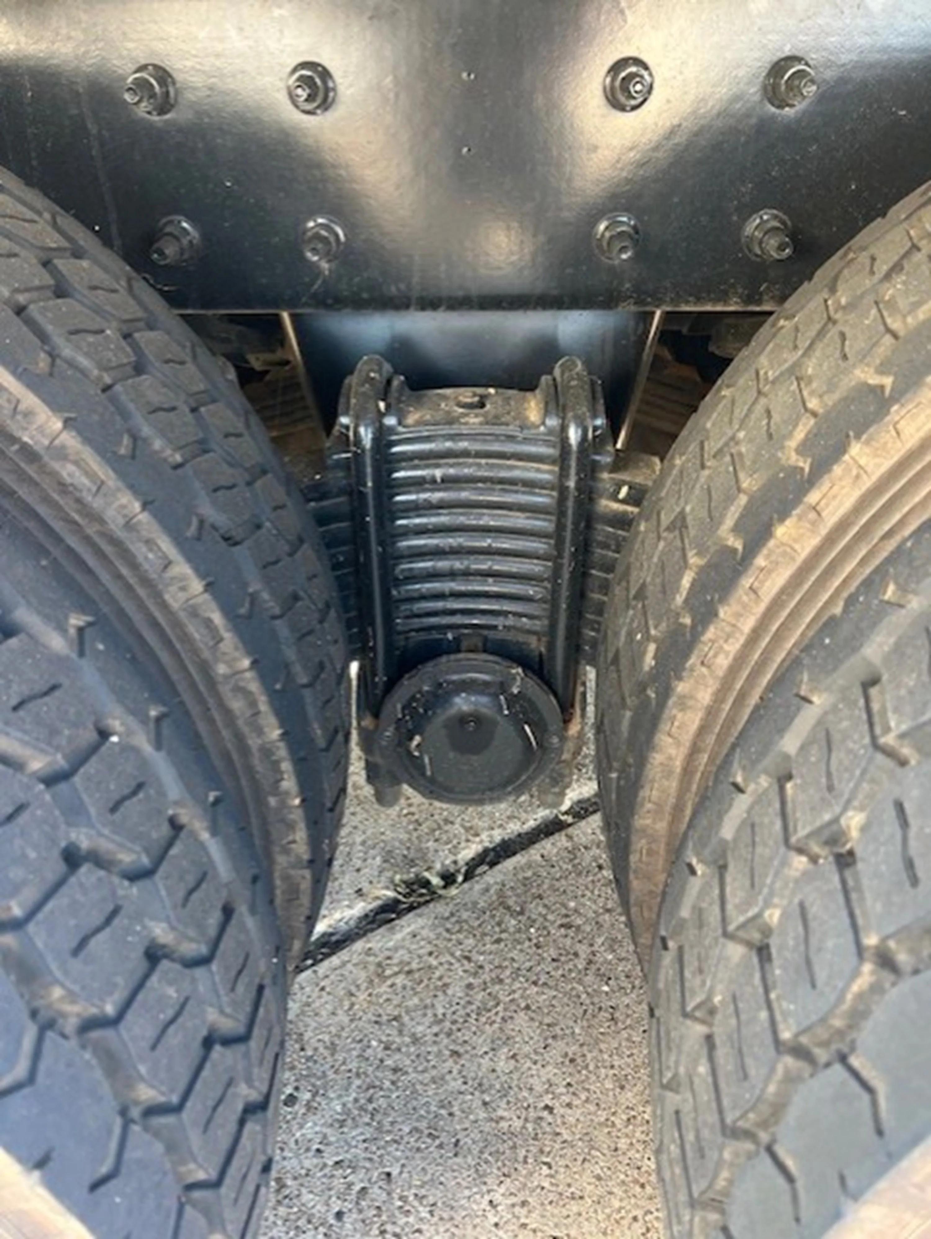 2026 Mack in HOUSTON, TX — photo 10